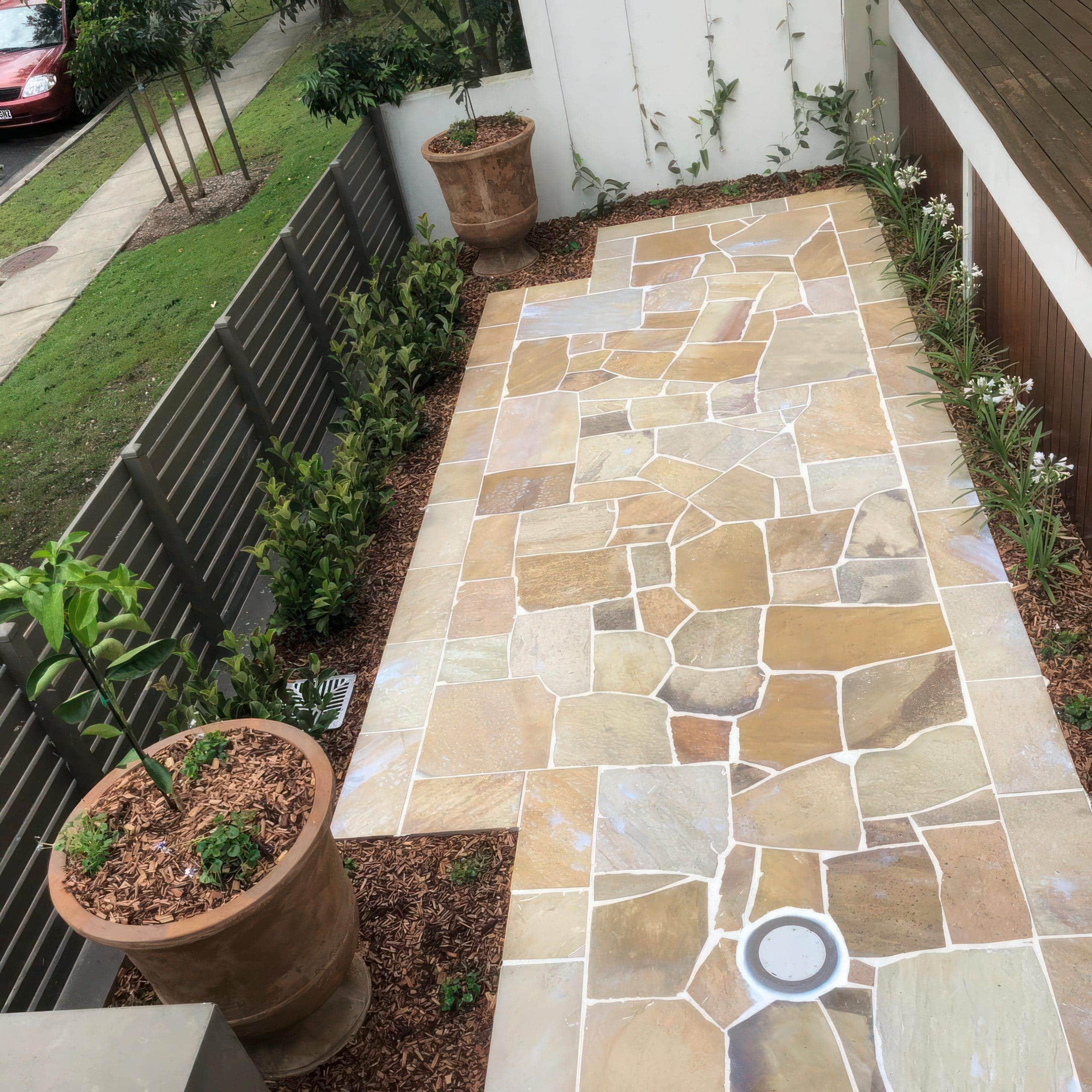DESERT SAND SANDSTONE CRAZY PAVING_RMS TRADERS_NATURAL STONE PAVING FACADE PATHS SUPPLIER MELBOURNE (11)