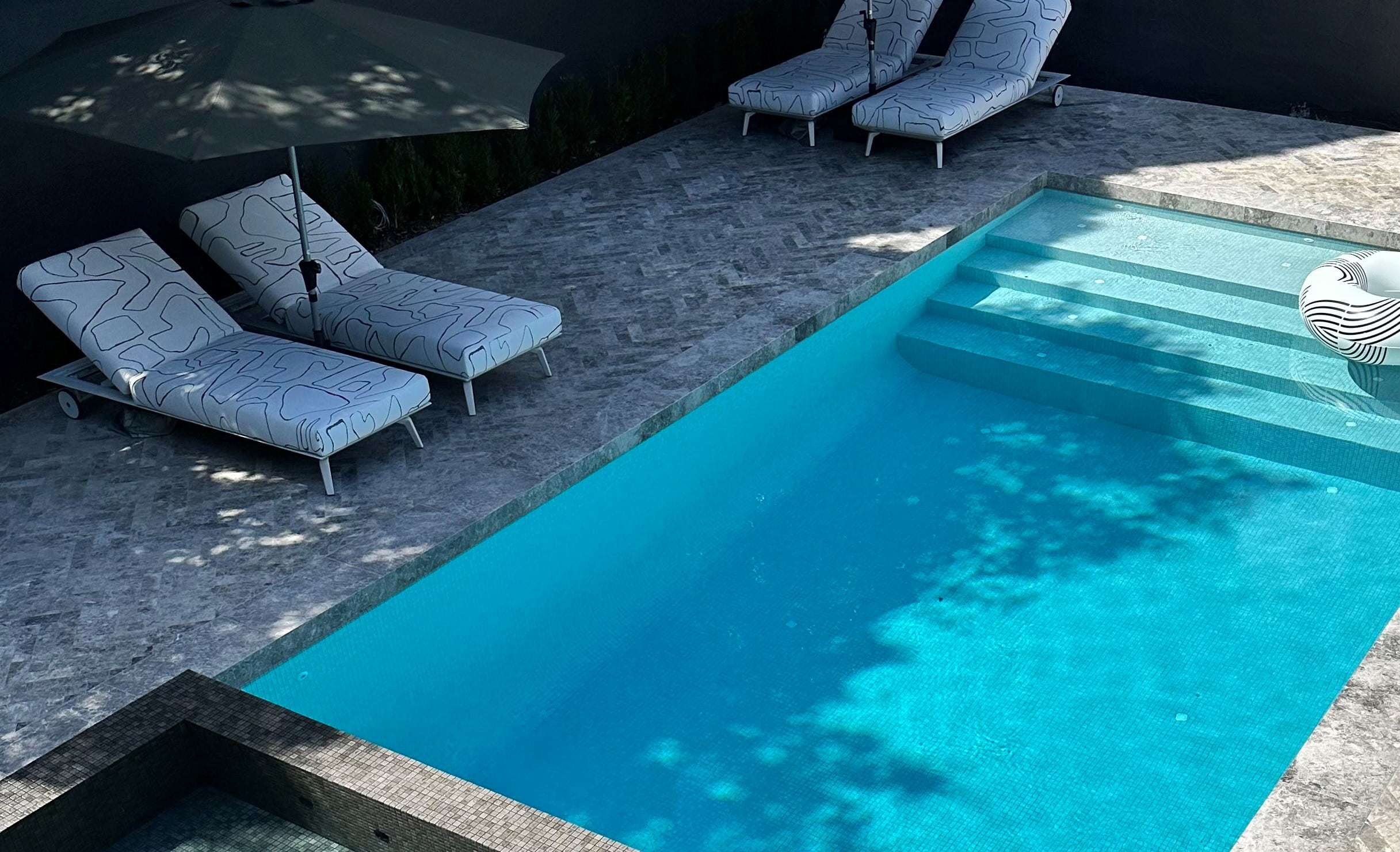 TUNDRA GREY LIMESTONE HONED TILES _POOL COPING TILES AND PAVING_RMS TRADERS_STONE AND TILES SUPPLIER MELBOURNE (86)X