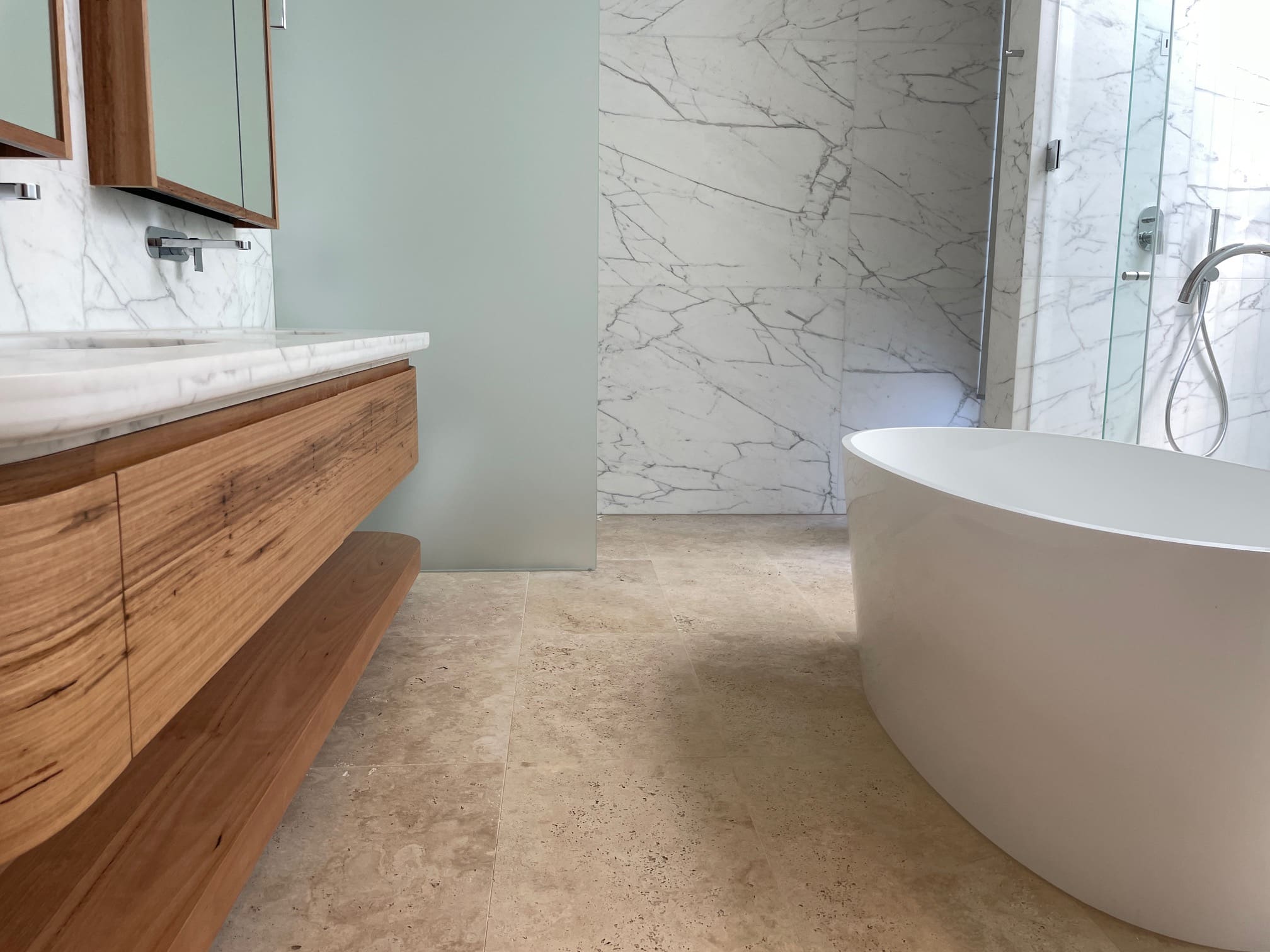 MILANO CROSS CUT UNFILLED & HONED ITALIAN TRAVERTINE_RMS TRADERS_NATURAL STONE BATHROOM TILES SLAB SUPPLIER MELBOURNE (4)
