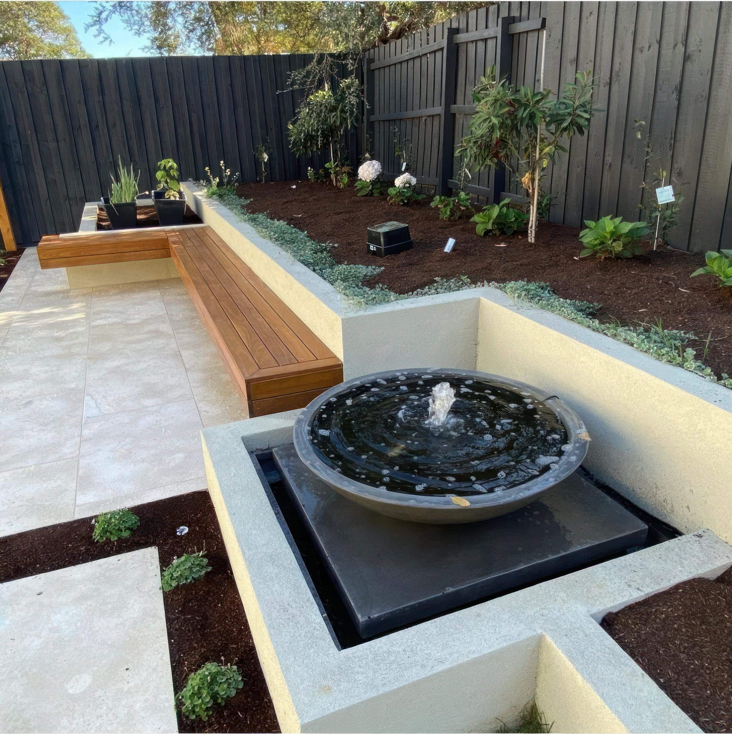 SAVANA LIGHT BRUSHED & TUMBLED LIMESTONE_RMS TRADERS_NATURAL STONE PAVERS POOL COPING AND INTERNAL TILES SUPPLIER MELBOURNE (43)