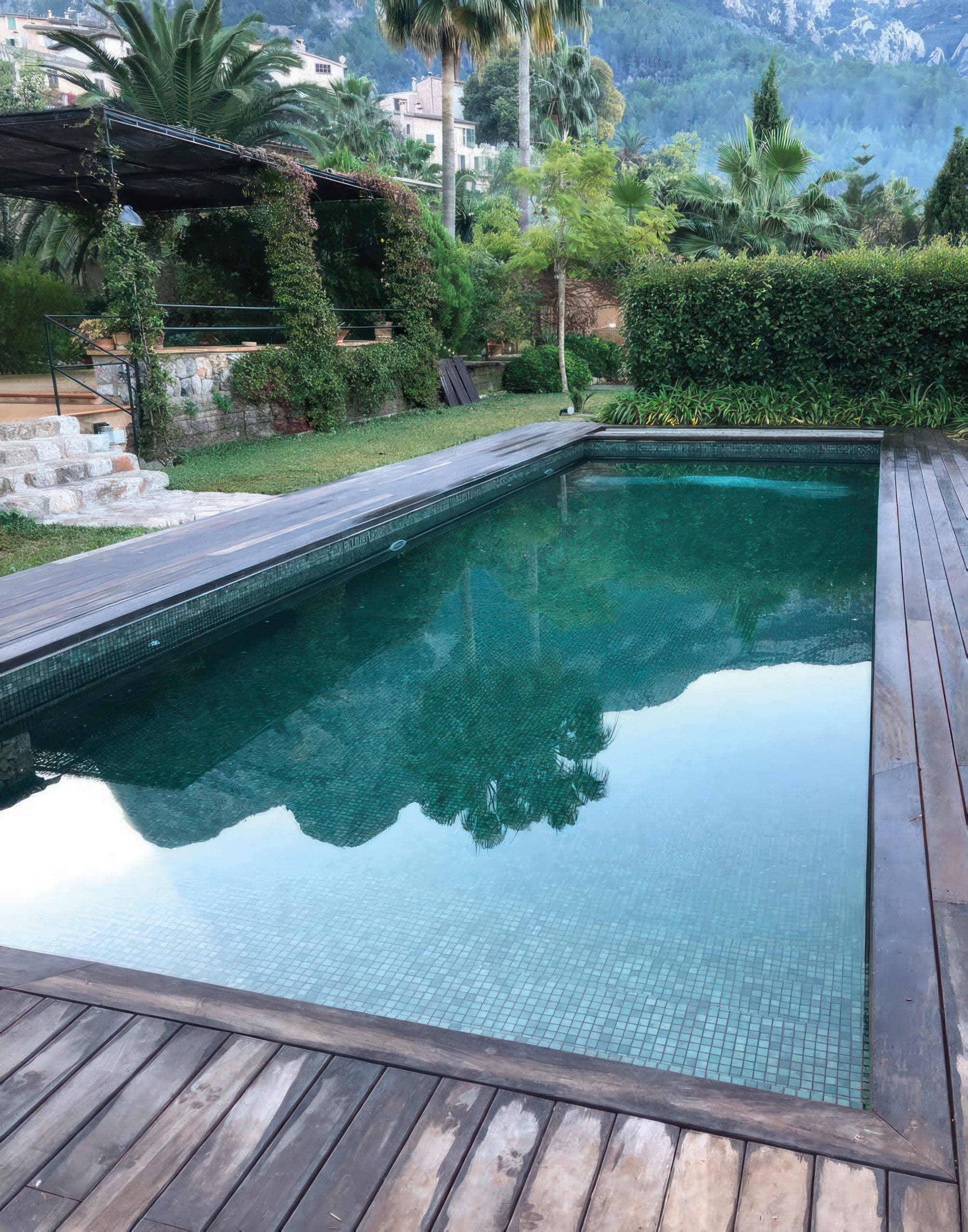 BALI STONE_RMS TRADERS_NATURAL STONE POOL MOSAIC SUPPLIER MELBOURNE (3)