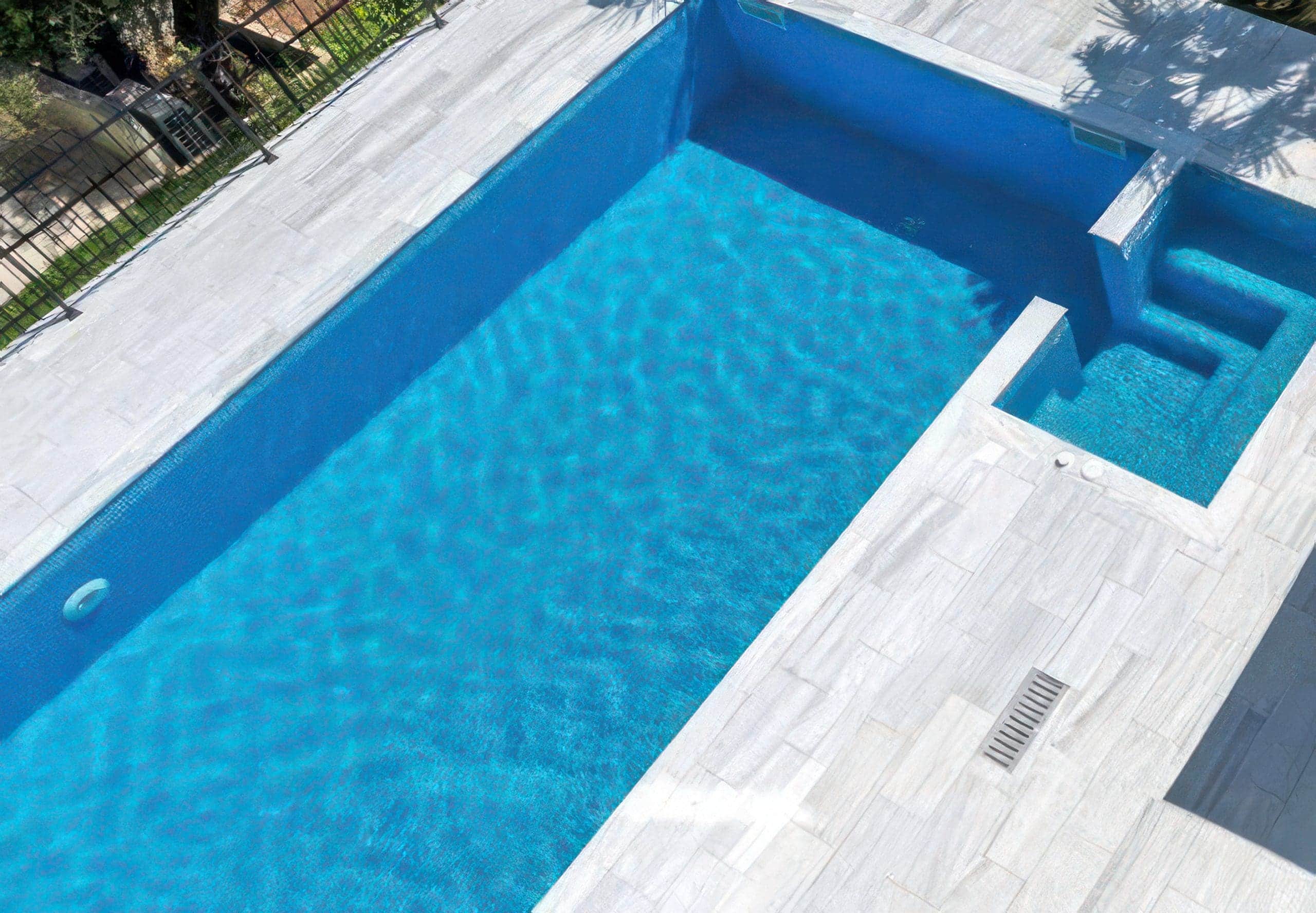 OPALESCENT AZUL CIELO_RMS TRADERS_NATURAL STONE POOL MOSAIC SUPPLIER MELBOURNE (3)