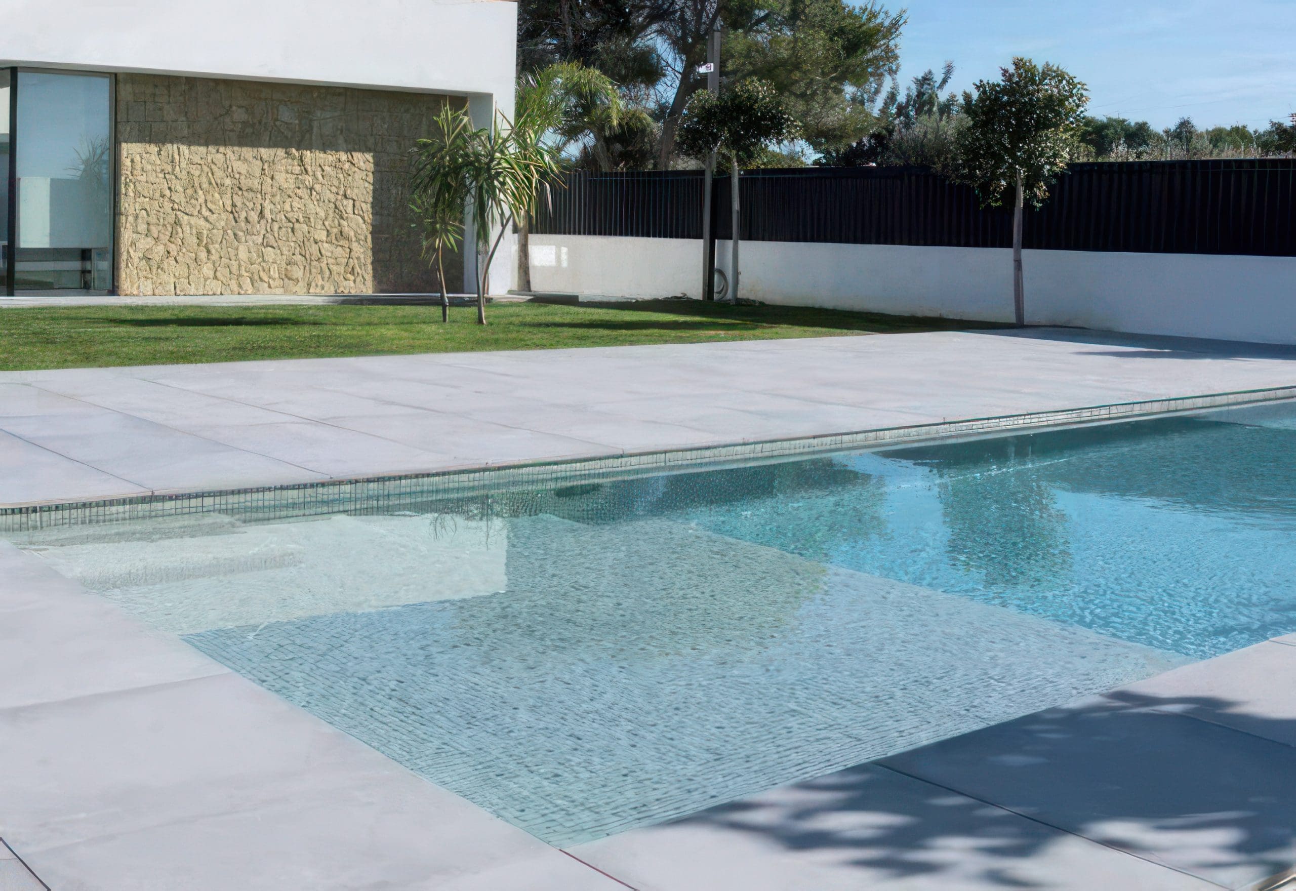 QUARTZ GREY_RMS TRADERS_NATURAL STONE POOL MOSAIC SUPPLIER MELBOURNE (3)-gigapixel-hq-scale-4_00x
