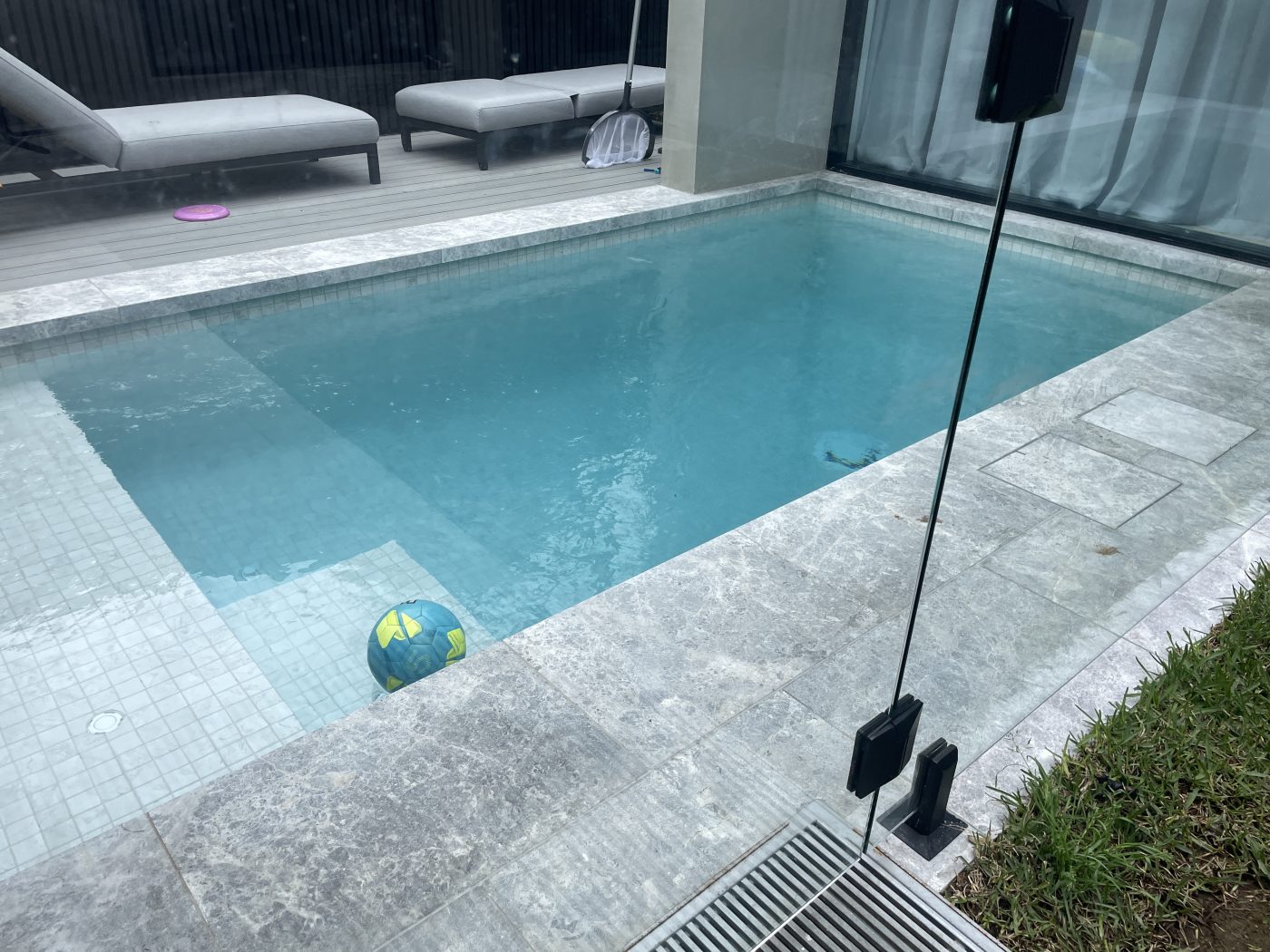 TUNDRA-GREY-SANDBLASTED-LIMESTONE_RMS-TRADERS_NATURAL-STONE-PAVERS-POOL-COPING-SUPPLIER-MELBOURNE-3-scaled
